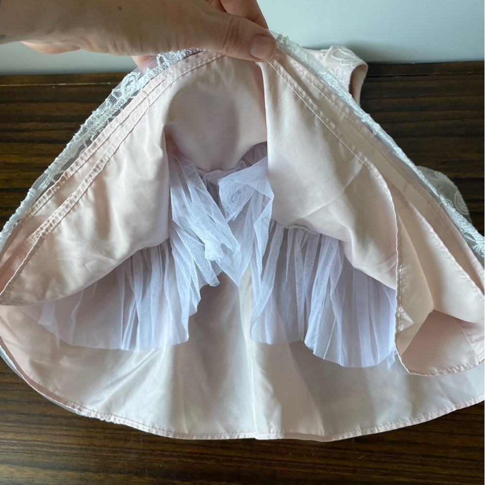 Laura Ashley London, 18 months, baby girl pink white gray lace and tulle dress - Picture 5 of 5